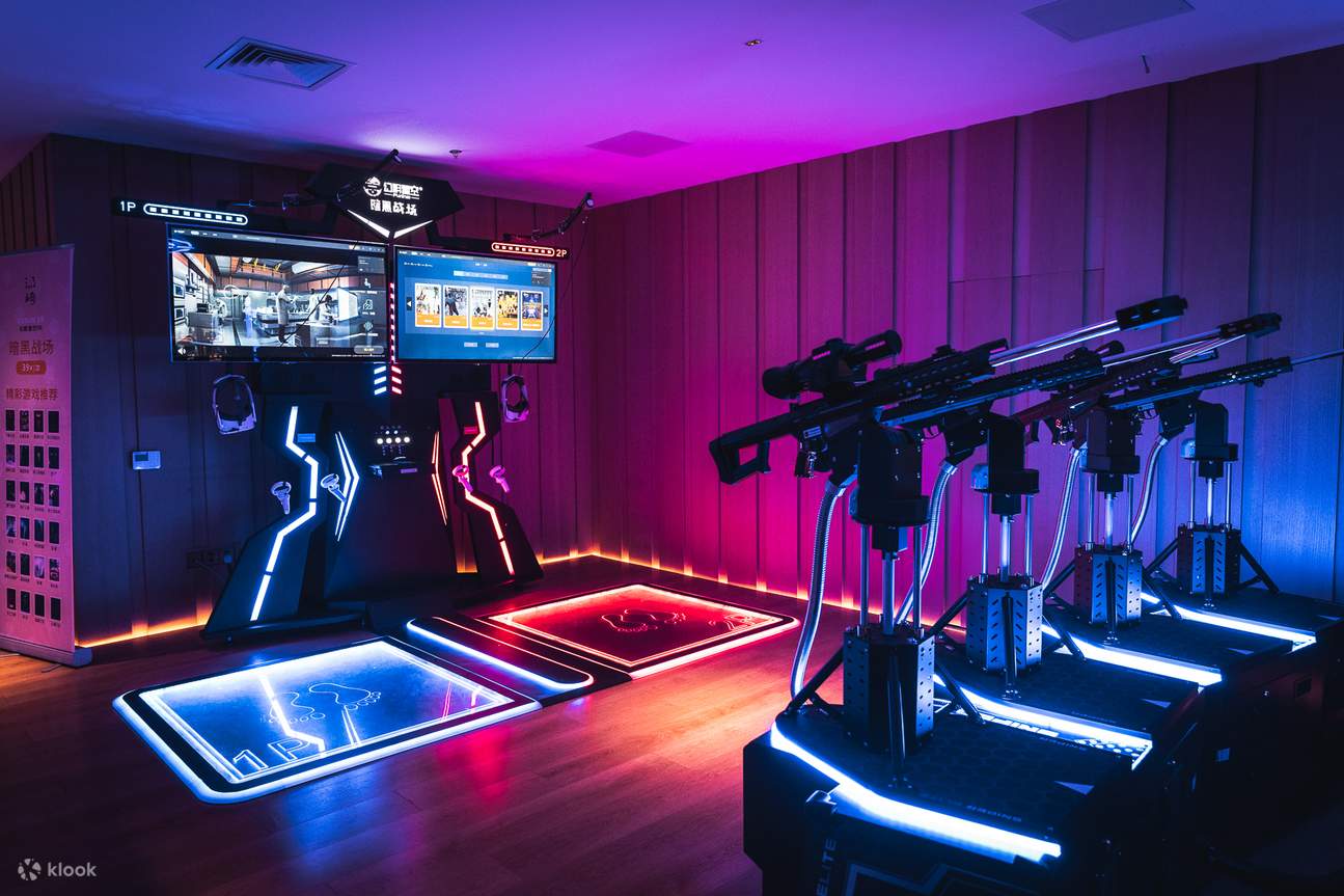 Tang Qi. Kehidupan Mata Air Panas TENZ (Cawangan Futian Port)